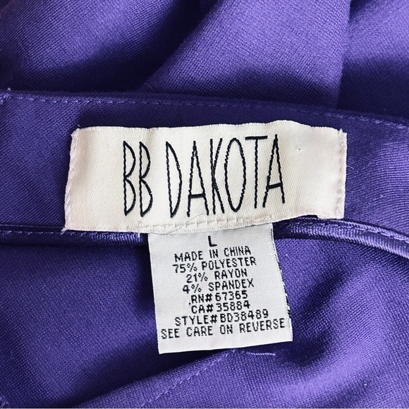 BB DAKOTA - M - Purple Cap Sleeve Sheath Dress - Picture 5 of 7